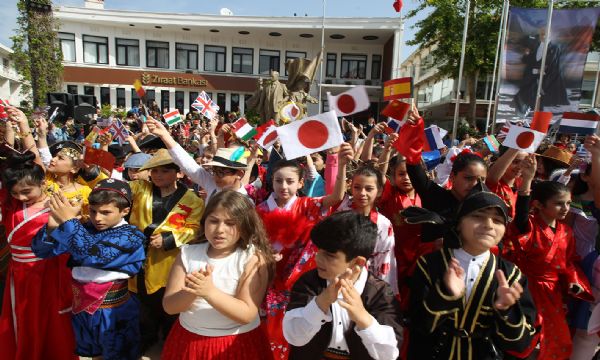 23 Nisan Ulusal Egemenlik ve Çocuk Bayramı fotoğrafları
