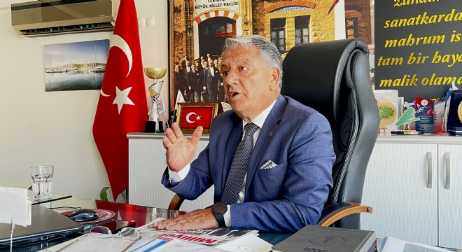 ''Bu zamanda ayakta Kalmak İp Cambazlığı Gibi”