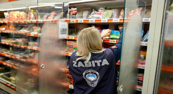 Çeşme'de market ve okul kantinlerine sıkı denetim