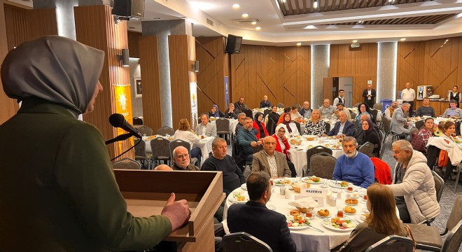 Çeşme Ak Parti'de Kongre öncesi Delege buluşması