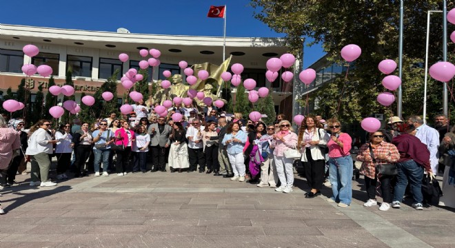 Çeşme'de Meme Kanseri farkındalığı!