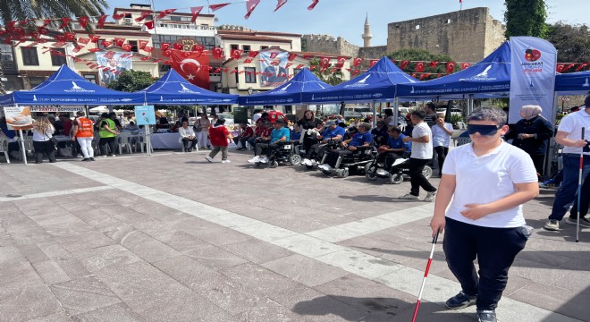 Engelleri parkur yaptılar birer birer aşıyorlar!