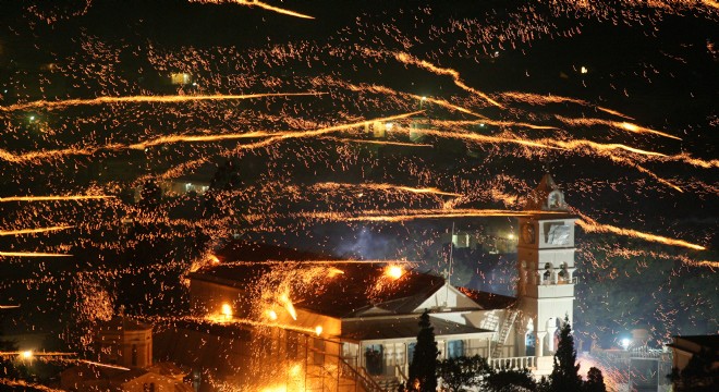 Komşuda Paskalya zamanı!